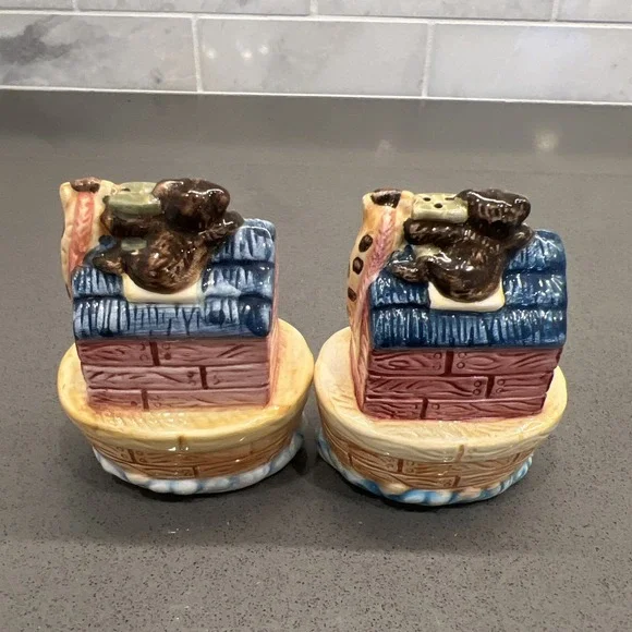 Vintage Noah's Ark Animals On Boat Ceramic Salt And Pepper Shaker Kitchen Decor - Picture 5 of 8